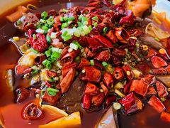 -鑫巴蜀小镇 · 水煮鱼专研店(玉桥店)