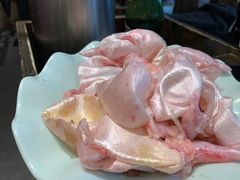 -肖肖酸萝卜鱼火锅(总店)