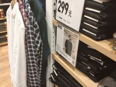 -优衣库(东莞汇一城店)
