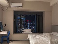 -成都利兹影音酒店(世纪城新国际会展中心店)