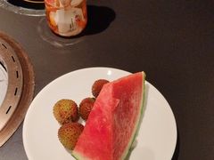 -钱小奴海鲜自助黑金店(杭州滨江龙湖店)