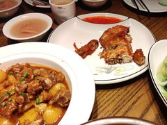 -爱碗亭·鲜炒湖南菜(壹城中心店)
