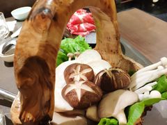 -捞王锅物料理(上海世茂广场店)