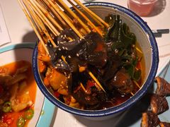 秘制毛肚锅-四季烟火烧烤酒场