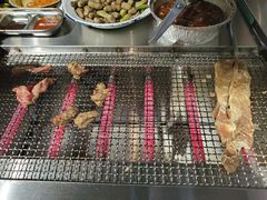 -马路牙子地桌烤肉(工体店)