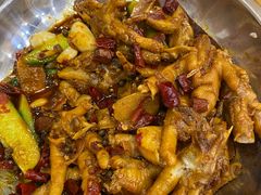 -江城燕子大排档(江汉路步行街店)