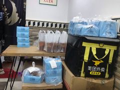 -万煲旺·香港老传承煲仔饭·猪杂汤(客村店)