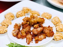 墨鱼丸拼炸排骨-星湖愉景酒家