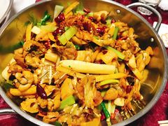 干锅牛蛙-馋嘴蛙火锅