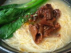 -南国会酒家(岗顶1站广场店)