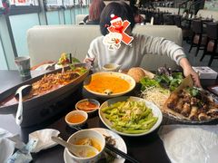 -大头虾越式风味餐厅(光明广场店)