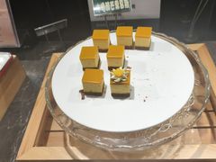 -金马门国际美食百汇(珞喻路店)