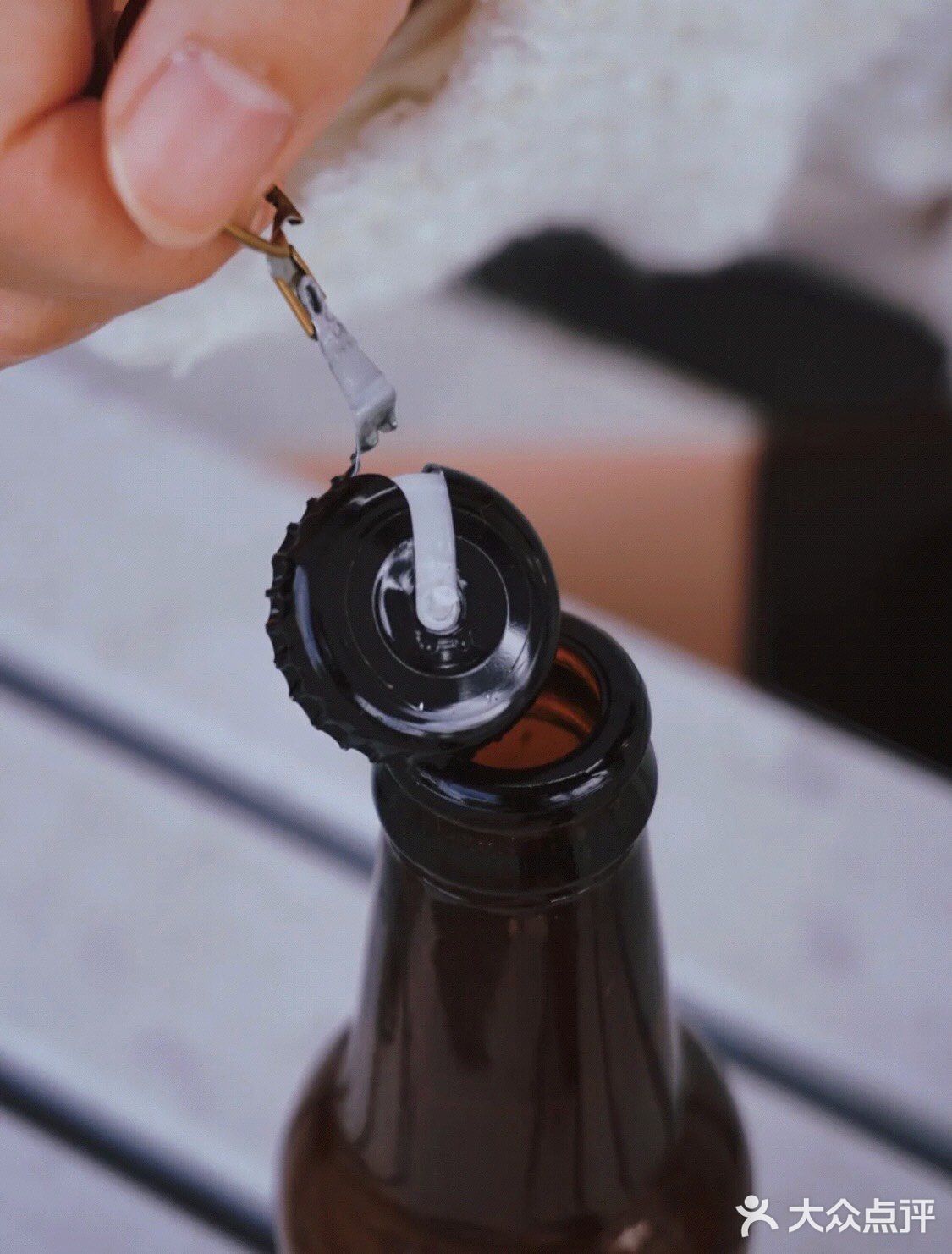 青岛｜奶茶装进酒瓶里[啤酒]喝奶茶也可以干杯啦❗️ 