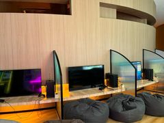 -涨巢·潮玩水疗局