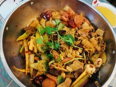 精品麻辣香锅-川山城麻辣香锅(鼎汇美食城店)