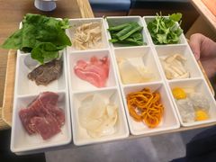 云南过桥米线-云海肴·汽锅鸡·云南菜(天津国金汇店)