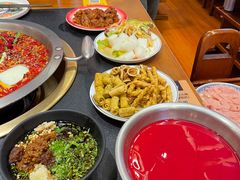 -沸炉重庆老火锅(军事博物馆店)