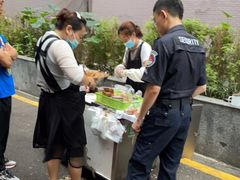 -六广门毛阿姨糯米饭