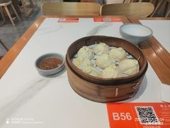 -馋三尺蟹粉小笼(人民广场店)
