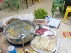 -华威达牛庄(黄埔大道西店)