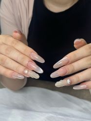 -槿里日式美甲工作室