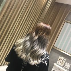-HAIR HERE造型
