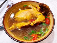 土鸡汤-欧帝霸格·新疆特色美食