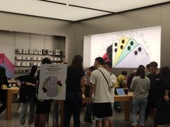 -Apple零售店(新街口店)