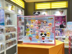 -泡泡玛特POPMART(世豪广场店)