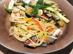 青口贝意面-SISTERS BAR RESTAURANT川意酒馆(嘉善老市H楼店)