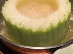 -得意咚瓜·顺德鱼生·冬瓜火锅(深圳首店)