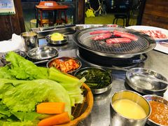 雪花肉-釜山火炉·海鲜烤肉(紫藤路店)