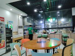 -老何家后安粉·糟粕醋海鲜火锅(三亚湾椰梦长廊店)