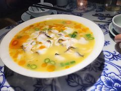 -卢大鲜鱼头捞饭(美利广场店)