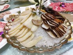 -天宜隆蘑菇宴火锅(石景山旗舰店)