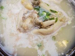 -山城欢现炒食堂(上海城店)