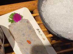 -老牌坊云南鱼豆花火锅(哈西万达店)