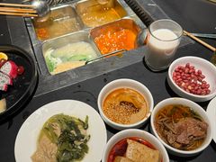 -海底捞火锅智慧餐厅(中骏世界城店)