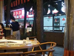 -二荆条·蜀鲜汇城市森林火锅