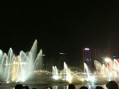 -东港音乐喷泉广场