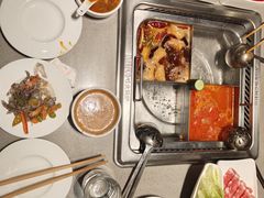 -海底捞火锅(宝龙广场夜宵主题店)