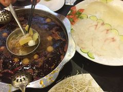 -顺峰渔港中国人的餐厅