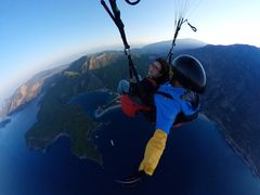 -费特希耶滑翔伞