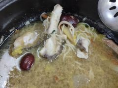 -花苑美食横琴生蚝火锅(拱北粤华路店)