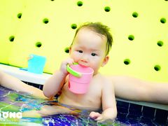 -龙格亲子游泳俱乐部(泊富中心)