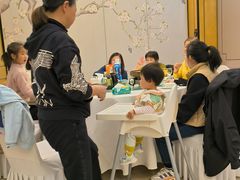 -香山湖家家宴(中山陵店)