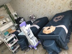 -阿茹娜美容会馆