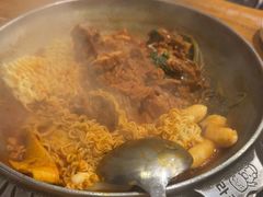 -喇喇排骨火锅·传统韩式脊骨汤(望京西园总店)