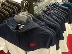 -NIKE上海青浦优选体验店