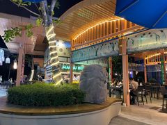 -喷泉广场餐厅·宵夜·海鲜烧烤大排档(长隆企鹅酒店)